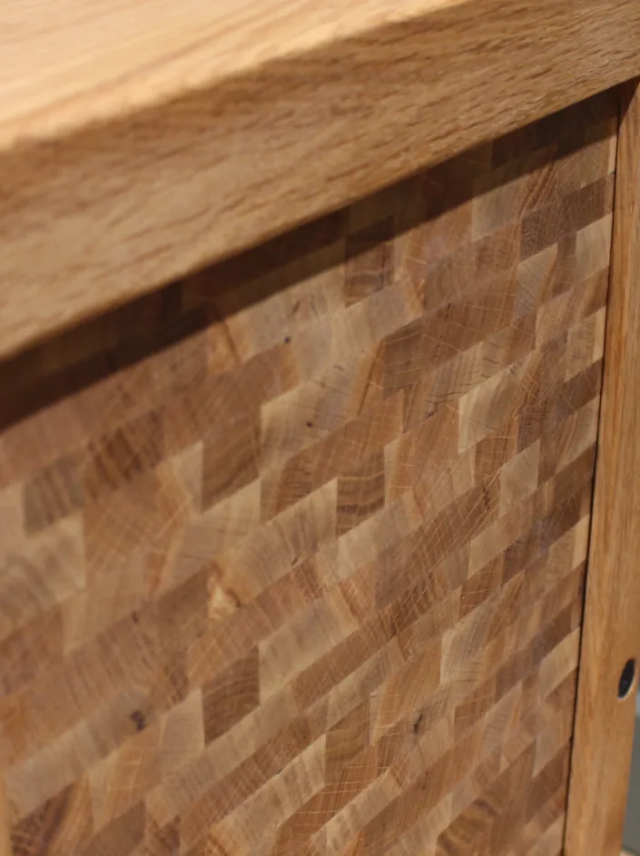 Andvari — close-up of the end-grain oak mosaic in the back